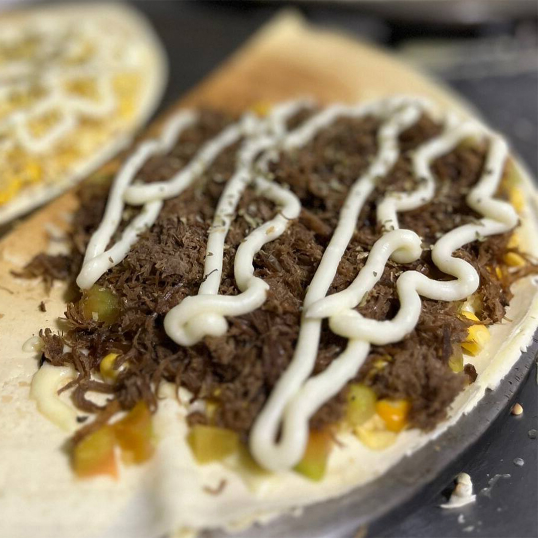 Crepe Carne de Sol com milho e catupiry